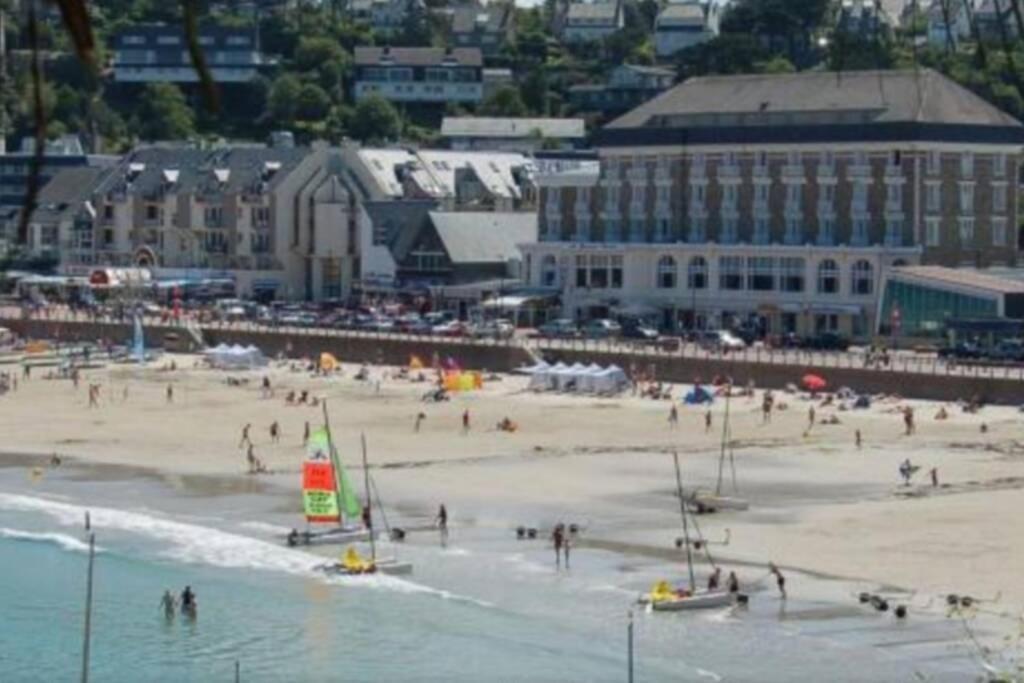 Appartement Plage De Trestraou Perros-Guirec Eksteriør bilde