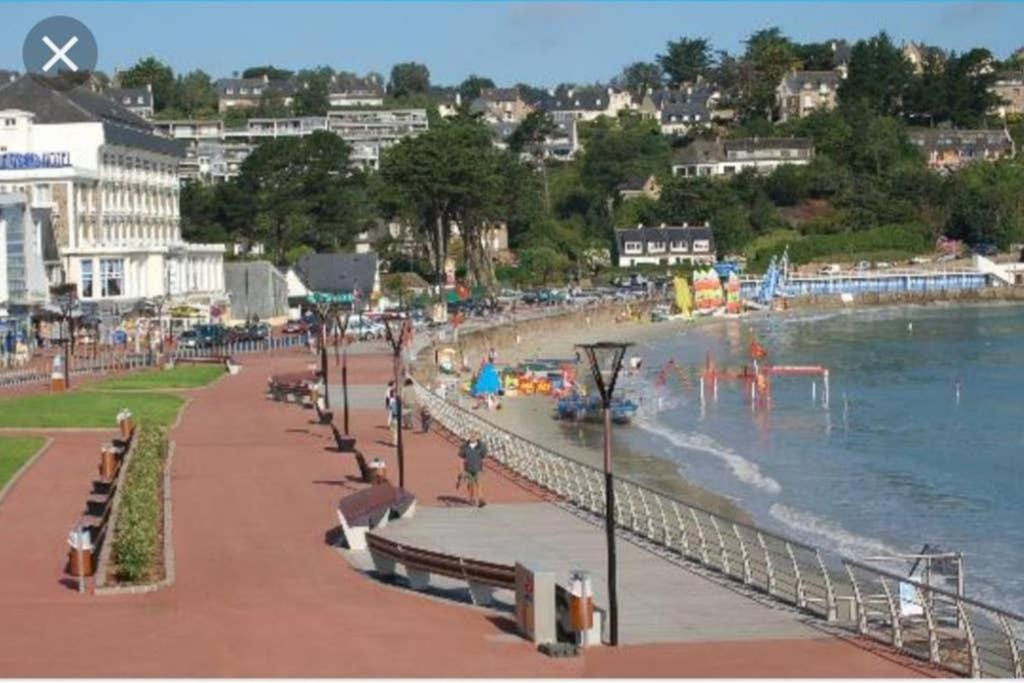 Appartement Plage De Trestraou Perros-Guirec Eksteriør bilde